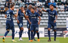 法甲激战:洛里昂防线漏洞百出,巴黎FC主场觅良机!