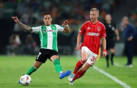 安东尼绝平,贝蒂斯逼平欧冠得主诺丁汉森林